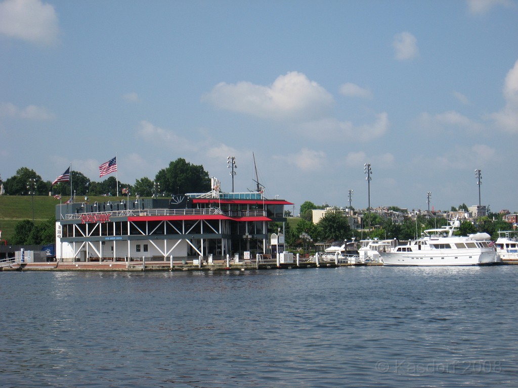 Baltimore MD 2009 0080.jpg - A 4th of July trip to Washington DC in 2009 included a stop in Baltimore MD to see the National Aquarium.